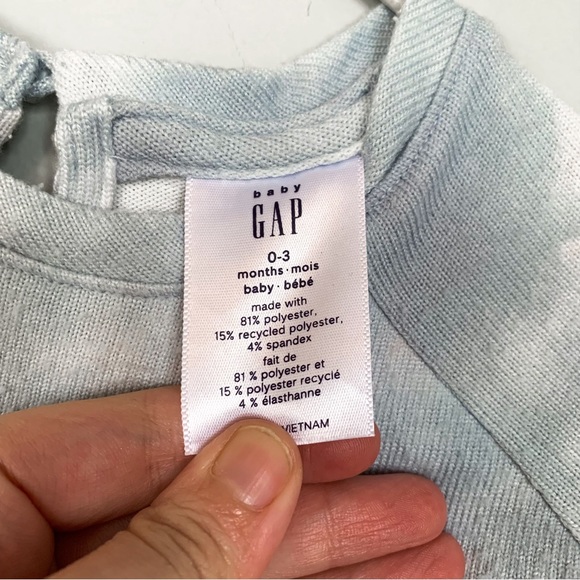 GAP • Shirt - Picture 4 of 5